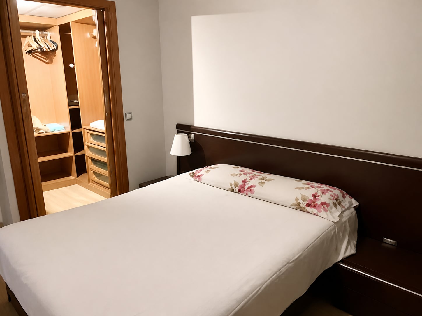 Apartamento privado de 2 dormitorios con A/C en Usera — foto 7